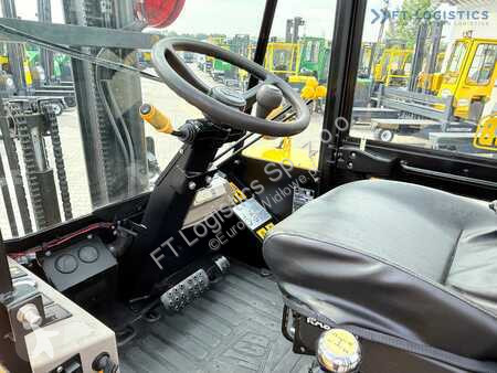 Chariot tout terrain JCB