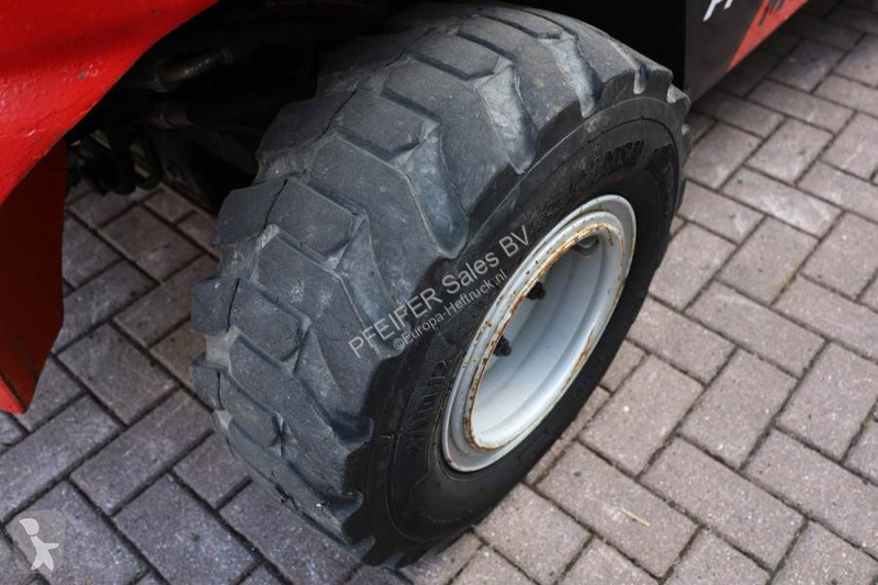رافعة شوكية لجميع التضاريس Manitou MC25-4 Valid...