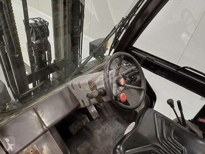 رافعة شوكية لجميع التضاريس Manitou 25T