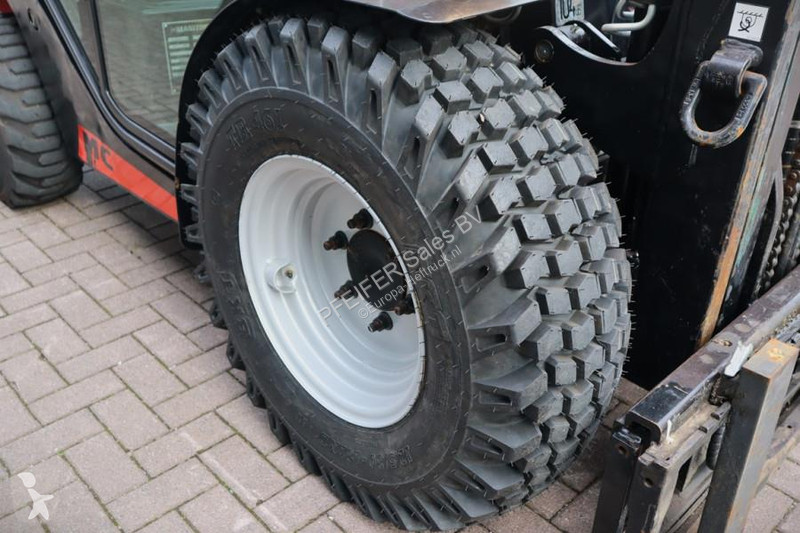 رافعة شوكية لجميع التضاريس Manitou MC25-4 Valid...