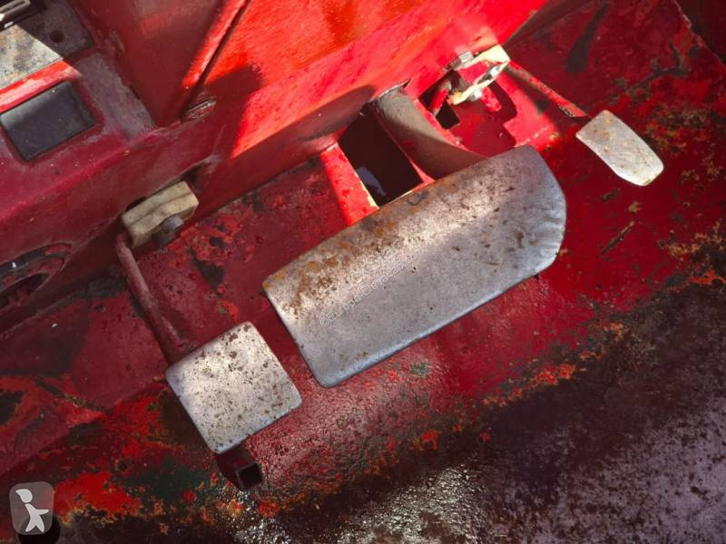 رافعة شوكية لجميع التضاريس Manitou MB 30