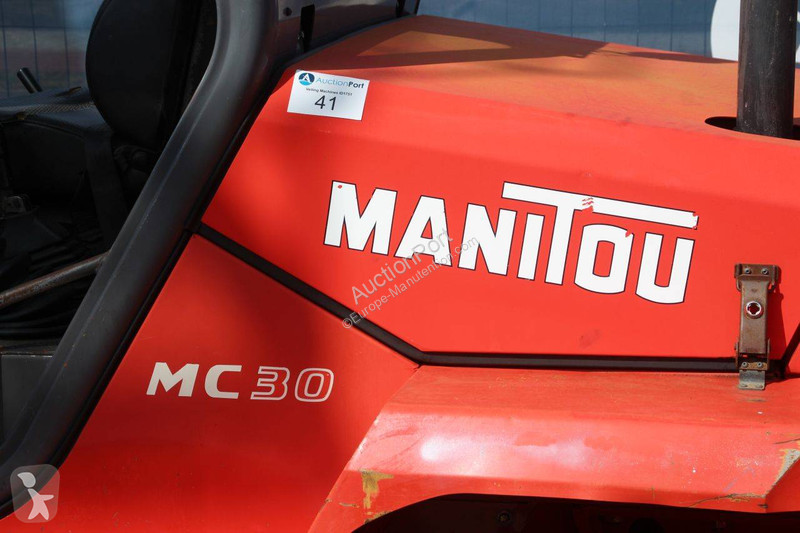 Внедорожный погрузчик Manitou