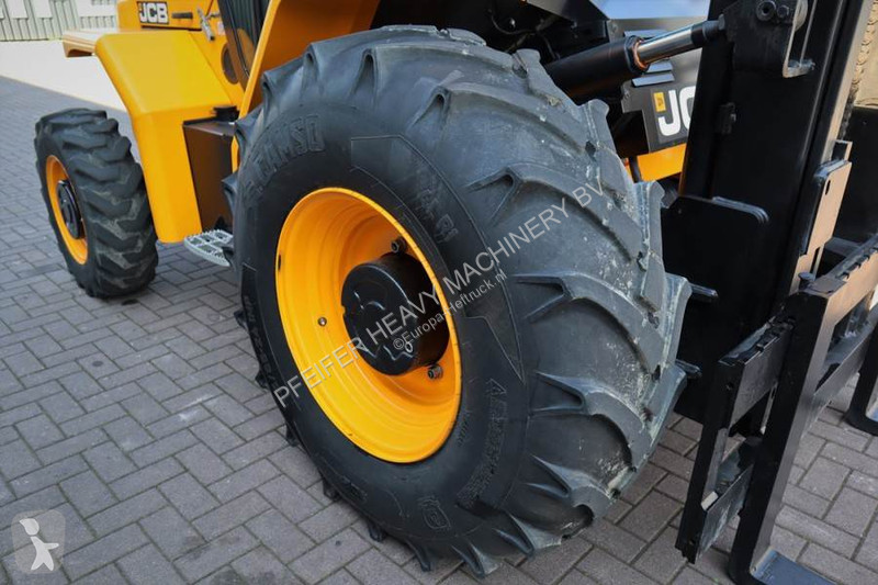 Carretilla todoterreno JCB -4 T4 Valid...
