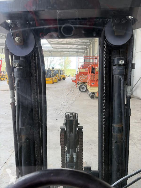رافعة شوكية لجميع التضاريس Manitou  MH25-4 T...