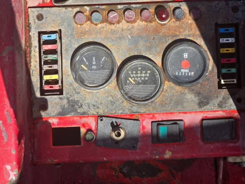 رافعة شوكية لجميع التضاريس Manitou MB 30