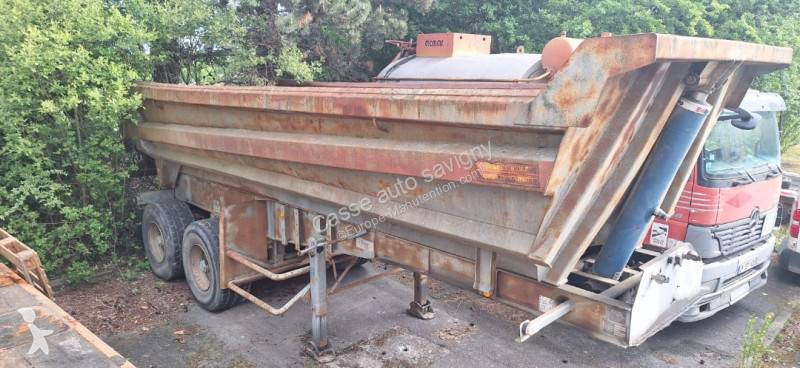رافعة شوكية لجميع التضاريس Manitou lot de manitou