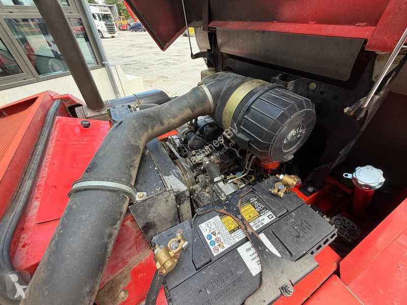 Terepjáró targonca Manitou MC30 MANUAL GEARBOX