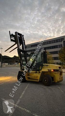 رافعة شوكية ثقيلة Hyster 9.00