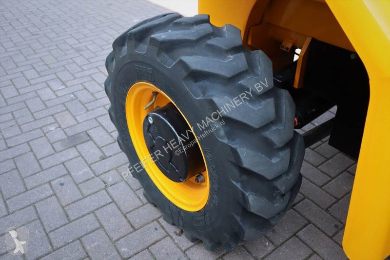 Chariot tout terrain JCB -4 T4 Valid...