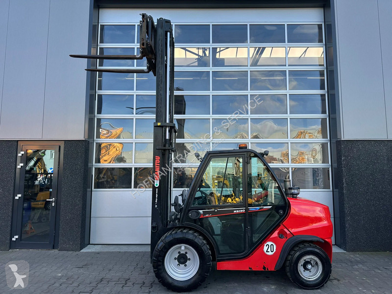رافعة شوكية لجميع التضاريس Manitou