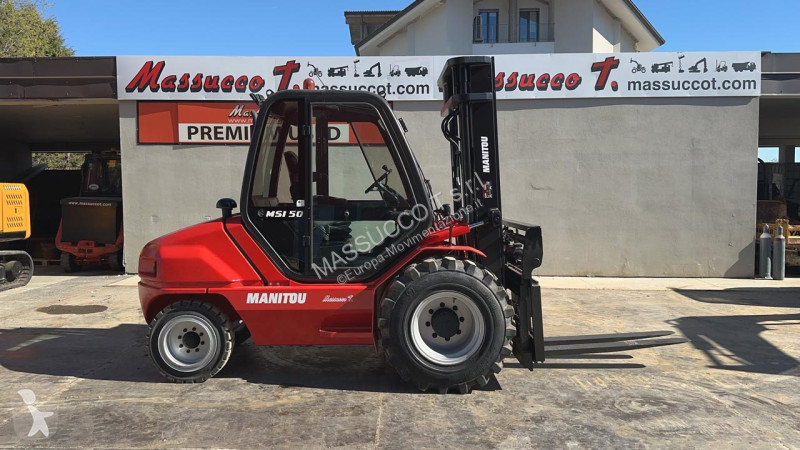 رافعة شوكية لجميع التضاريس Manitou MSI 50 4X2