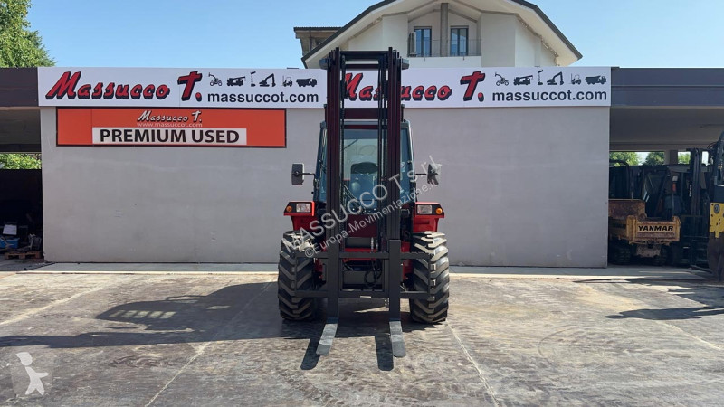 رافعة شوكية لجميع التضاريس Manitou 4x4