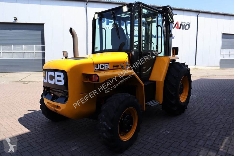 Chariot tout terrain JCB -4 T4 Valid...