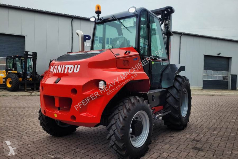 رافعة شوكية لجميع التضاريس Manitou M30-4 Valid...