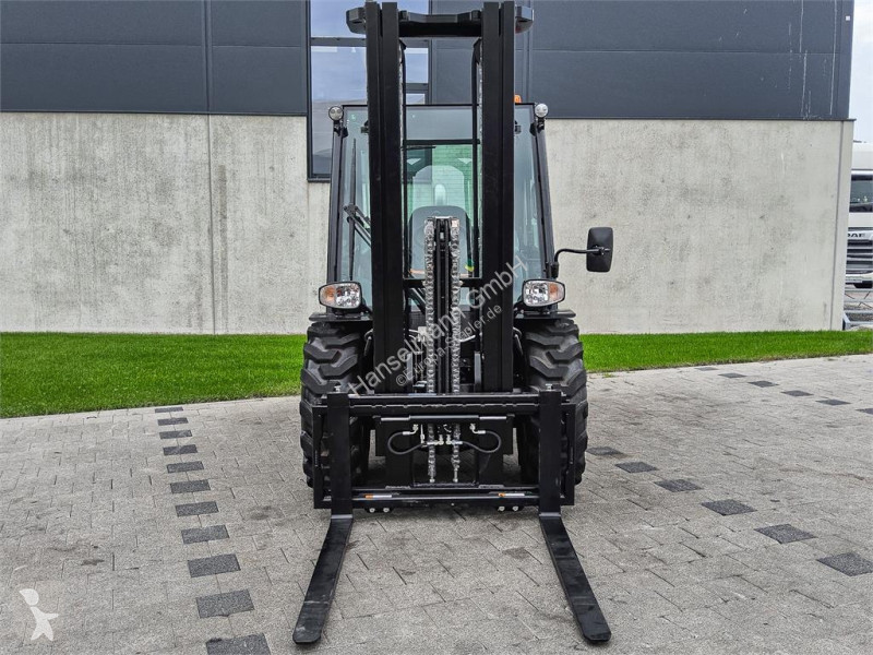 Terénny vysokozdvižný vozík Manitou MC 304