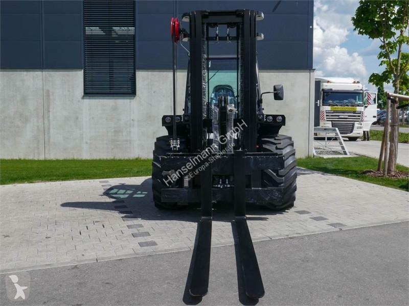 Stivuitor toate terenurile Manitou M 50-4