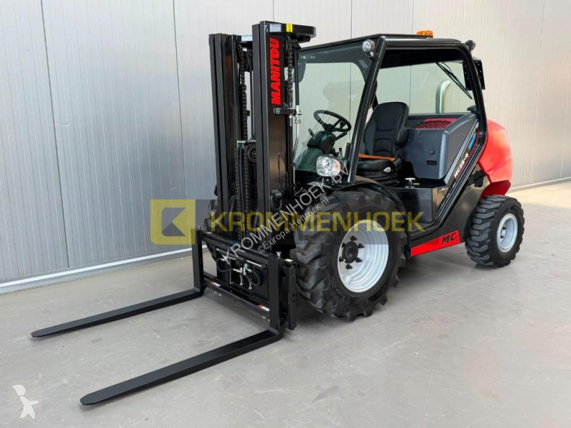 Gaffel med motvikt Manitou MC 25-4 D K ST5