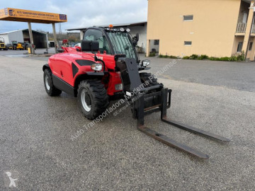 رافعة شوكية لجميع التضاريس Manitou