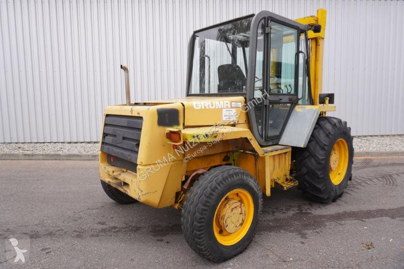 Empilhador todo o terreno JCB  930B-4