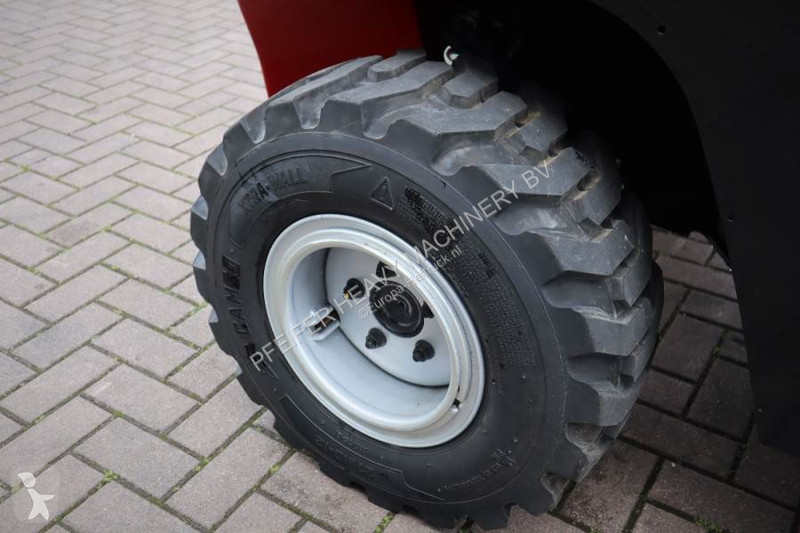 رافعة شوكية لجميع التضاريس Manitou MC25-4 Valid...