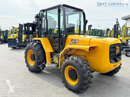 Chariot tout terrain JCB