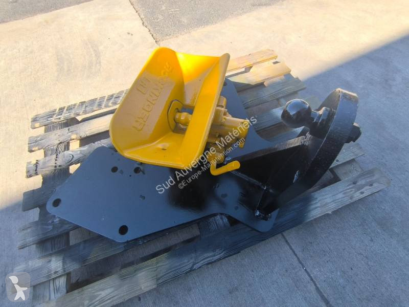 رافعة شوكية لجميع التضاريس JCB