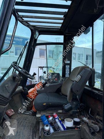 رافعة شوكية لجميع التضاريس Hyster 9.00
