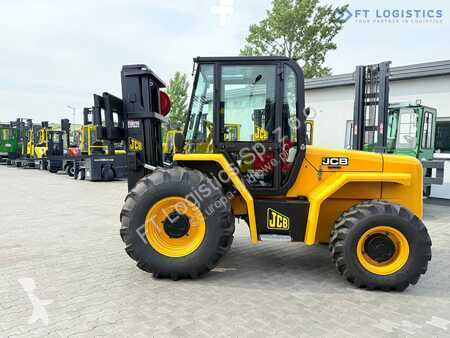 Chariot tout terrain JCB