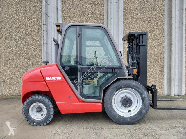 رافعة شوكية لجميع التضاريس Manitou 25T
