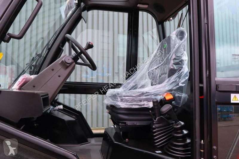 رافعة شوكية لجميع التضاريس Manitou M30-4 Valid...