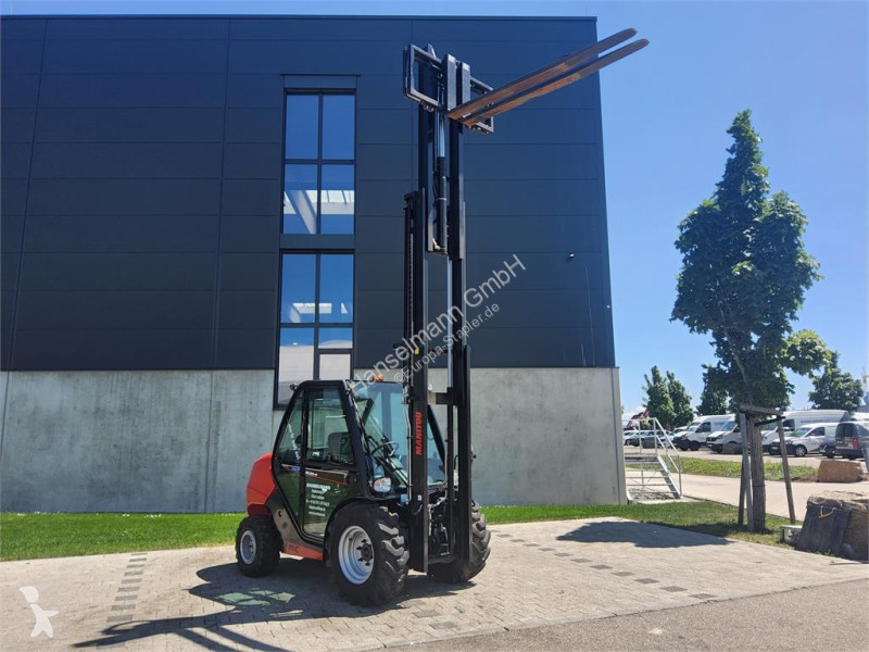 Terénny vysokozdvižný vozík Manitou MC 304