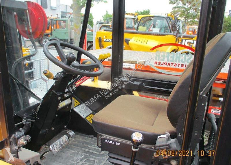 Stivuitor toate terenurile JCB -4