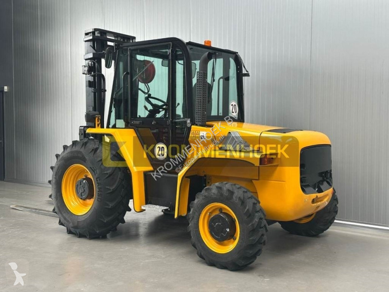 Carretilla todoterreno JCB 940