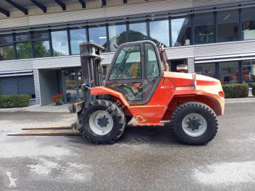Chariot tout terrain Manitou
