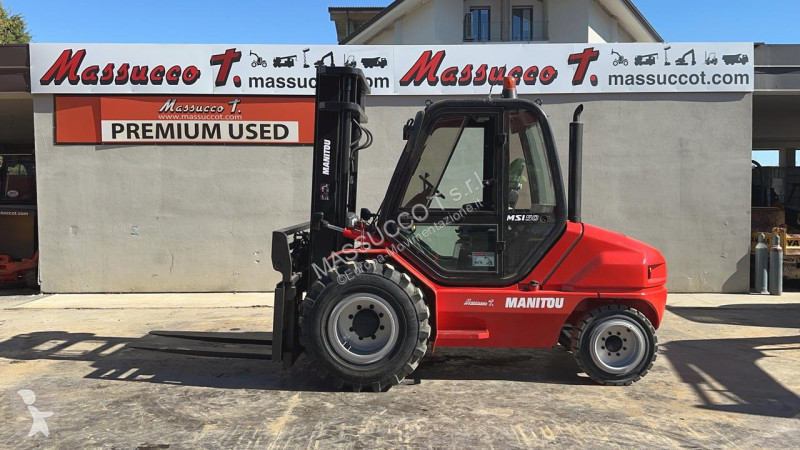 رافعة شوكية لجميع التضاريس Manitou MSI 50 4X2
