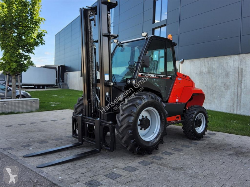 رافعة شوكية لجميع التضاريس Manitou 304