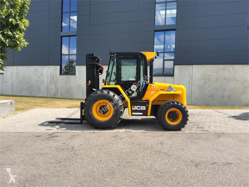 Chariot tout terrain JCB 940-4 SV