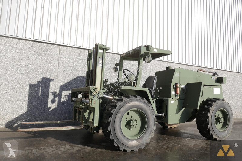 Ruw-terrein heftruck  M4K Ex-army