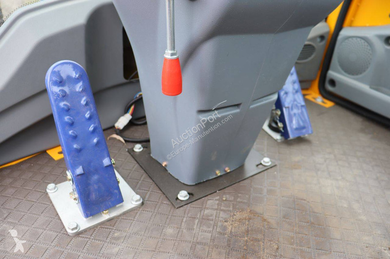 CK35 all-terrain forklift