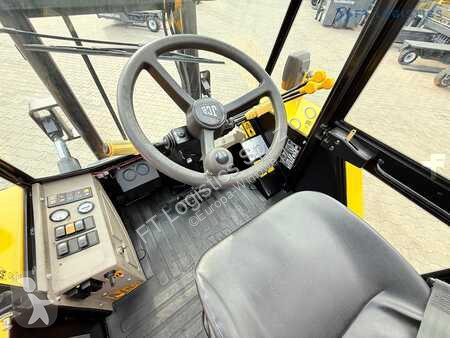 Chariot tout terrain JCB