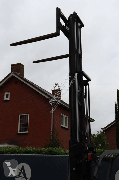 Carretilla todoterreno Mast Explorer H15D