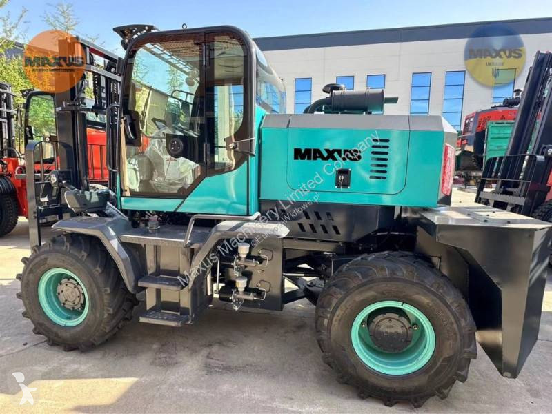 Chariot tout terrain Maxus dostępny od reki w...