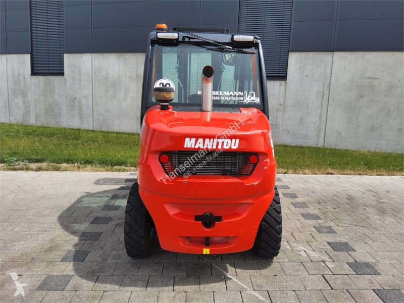 رافعة شوكية لجميع التضاريس Manitou 30D K