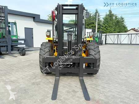Chariot tout terrain JCB