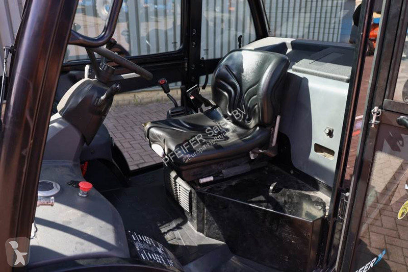 رافعة شوكية لجميع التضاريس Manitou MC25-4 Valid...