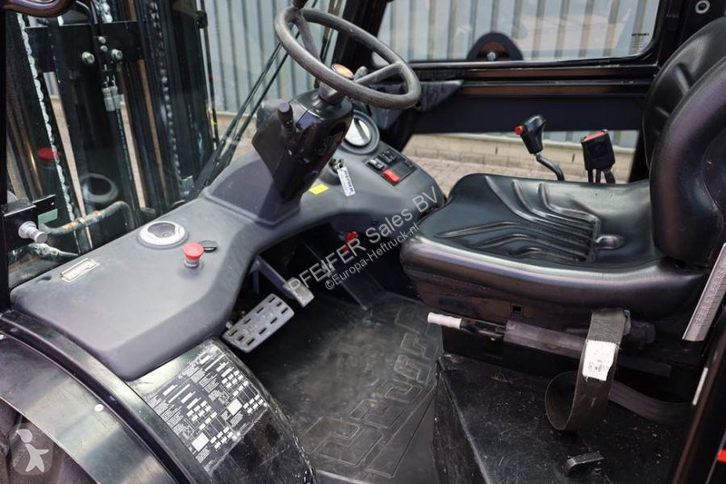 Carretilla todoterreno Manitou MC30-4 Valid...