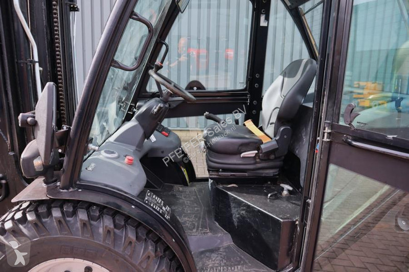 Terénny vysokozdvižný vozík Manitou MC25-4...