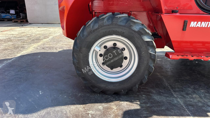 رافعة شوكية لجميع التضاريس Manitou 4x4