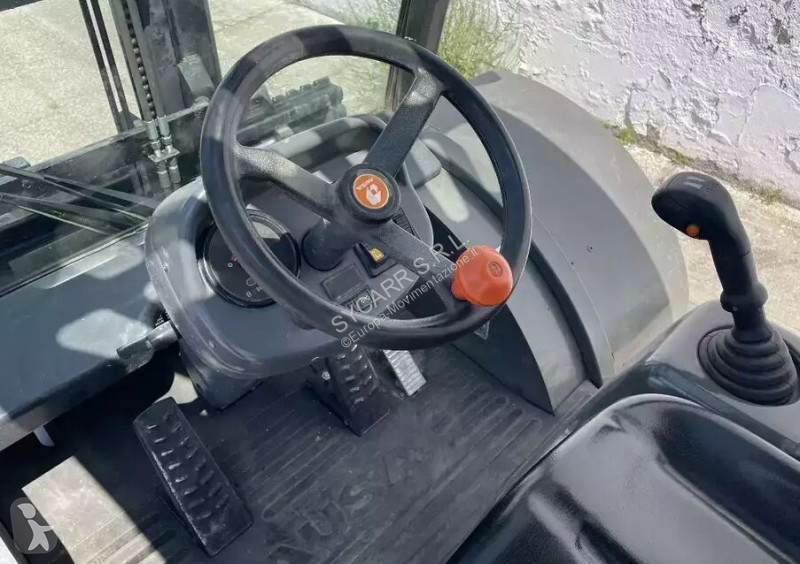 Terénny vysokozdvižný vozík Ausa