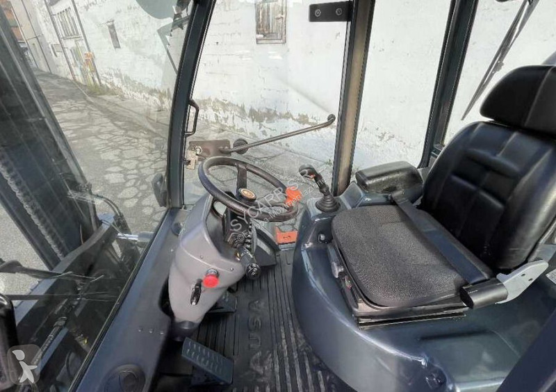 Terénny vysokozdvižný vozík Ausa